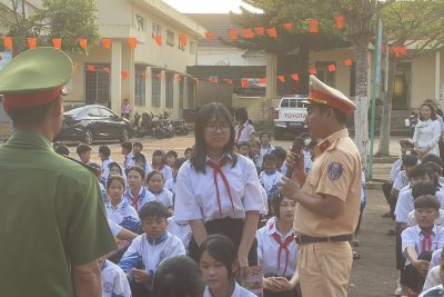 📌 SINH HOẠT DƯỚI CỜ TUẦN 27 VÀ 🚦 TUYÊN TRUYỀN LUẬT AN TOÀN GIAO THÔNG ĐƯỜNG BỘ