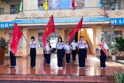 BUỔI CHÀO CỜ ĐẦU TIÊN NĂM HỌC 2025 – 2026 CỦA TRƯỜNG THCS NGUYỄN TRÃI